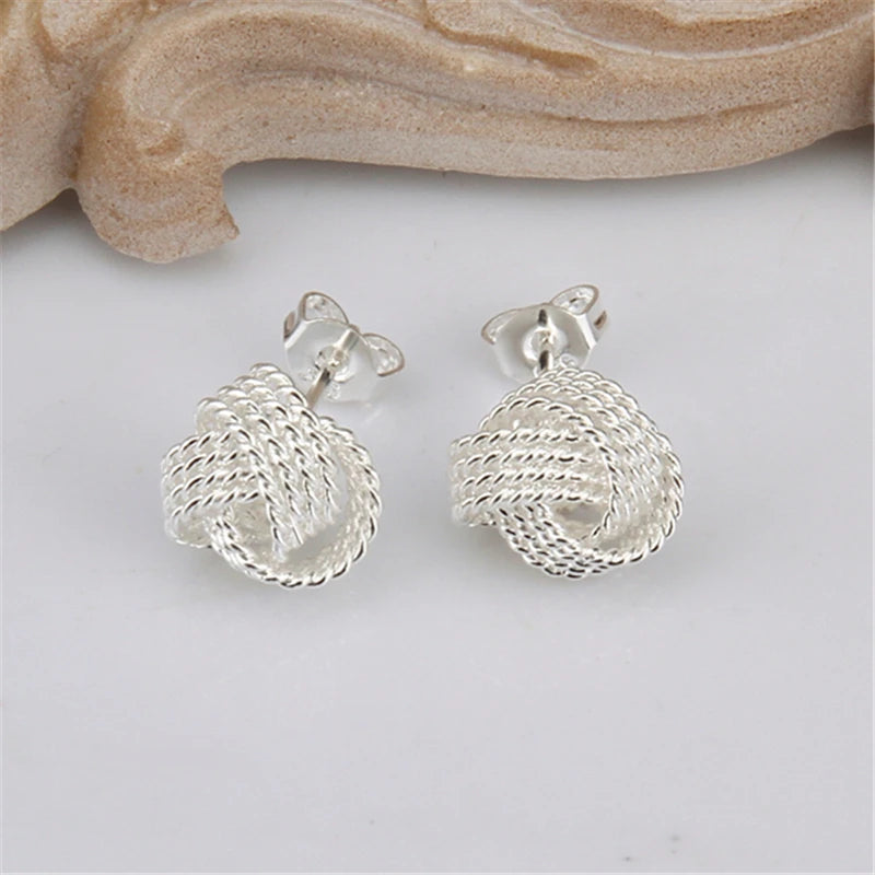 Soft Winding Stud Earrings