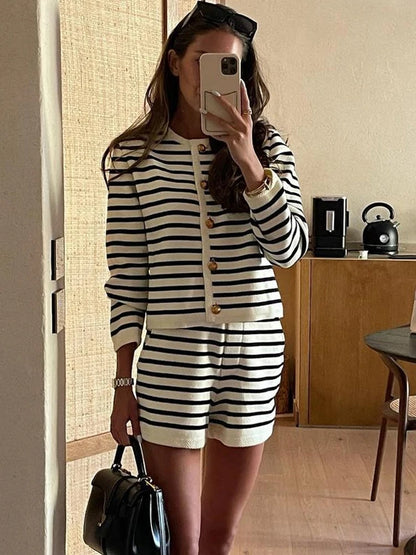 Zebra Printed Cardigan And High Waist Patchwork Shorts Sets