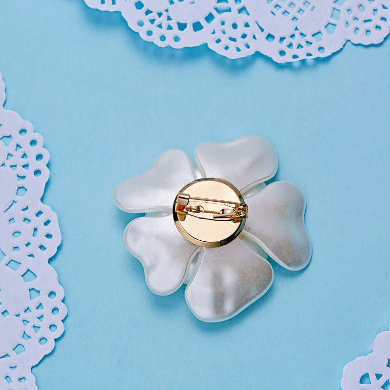 Elegant Flower Brooch