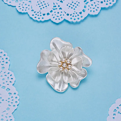 Elegant Flower Brooch