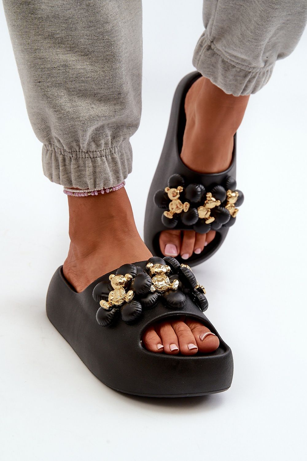 Comfort & Style Flip-flops