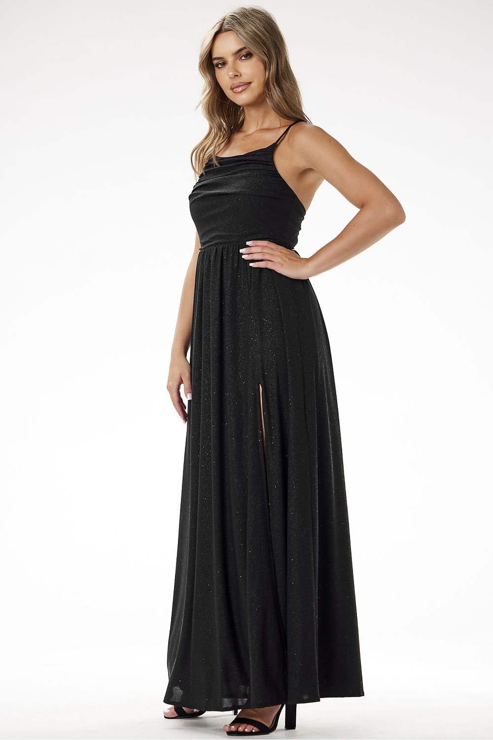 Long dress model 204265 awama