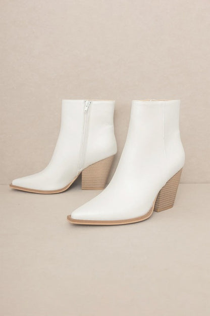 Essentials Western Ankle Boots