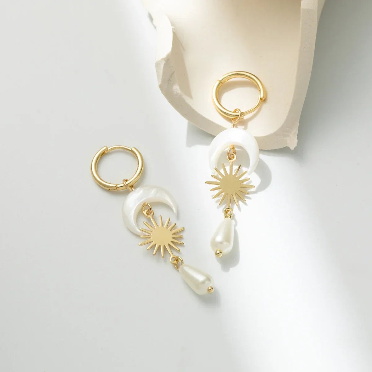 STL's Vintage Shell Earrings, Style - 2